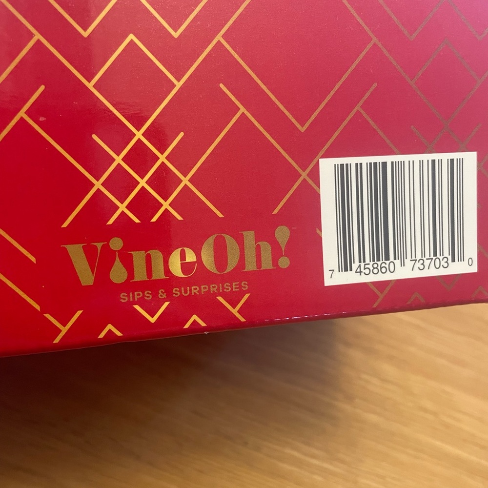 VINE OH! SIPS & SURPRISES GLASS SET, NWT - Picture 3 of 3